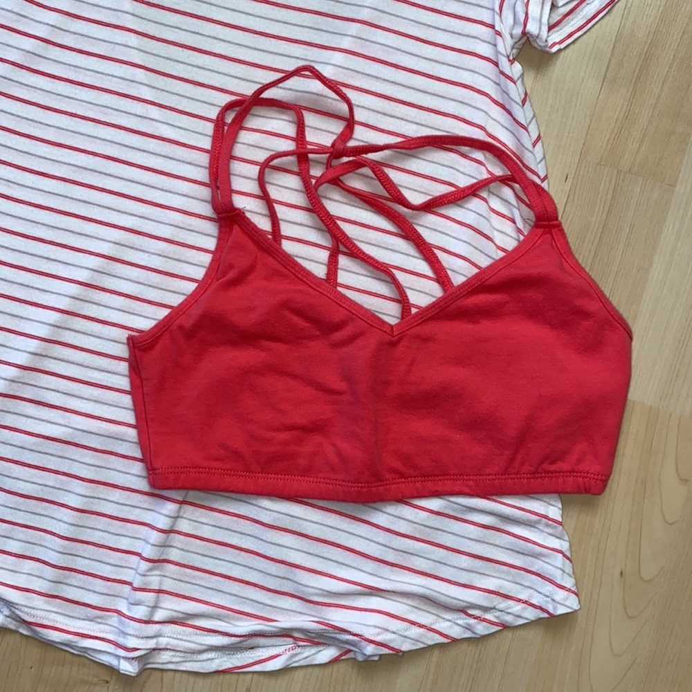 A&F Top - Picture 2 of 5